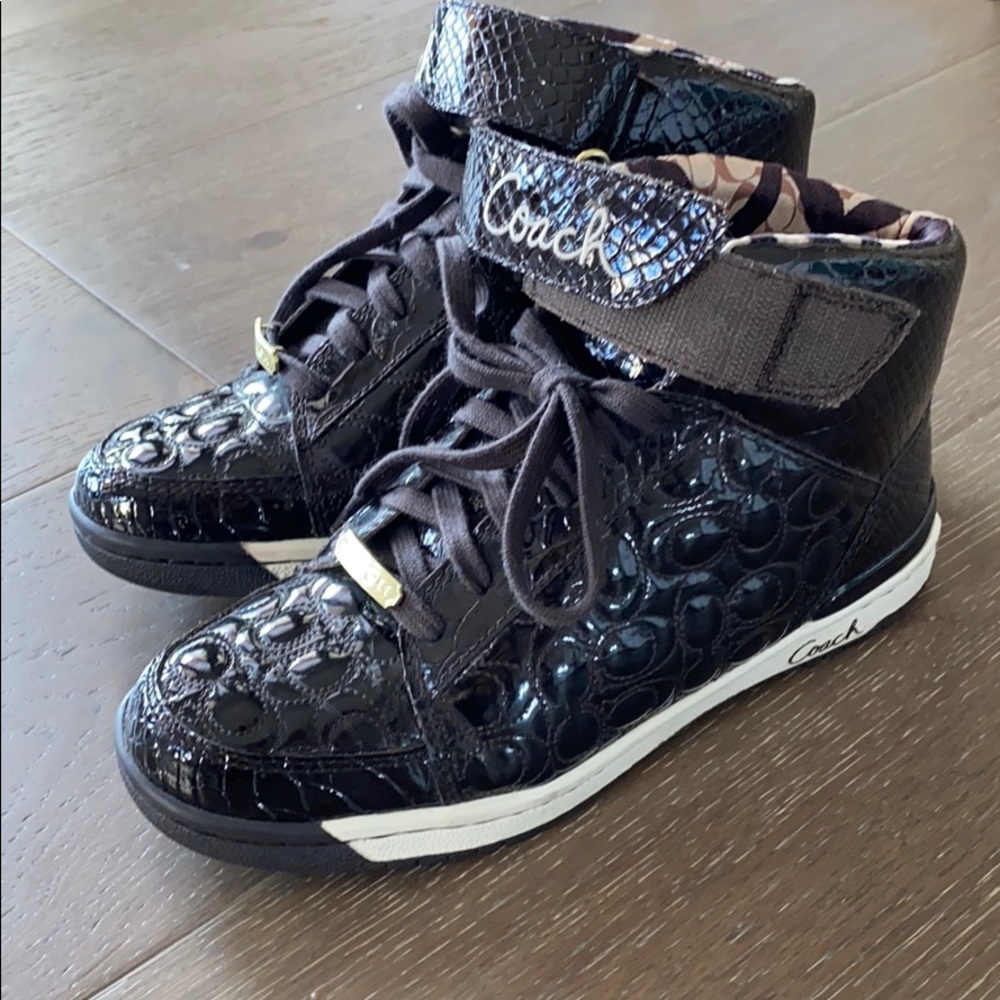 Leather Coach high top sneakers sz 6 kicks